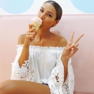 Joseph Ribkoff bell-sleeve blouse. Worn once.